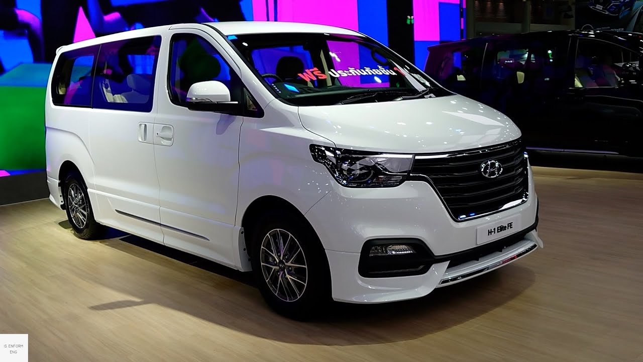 Hyundai Starex MPV option for JB to Singapore transfer